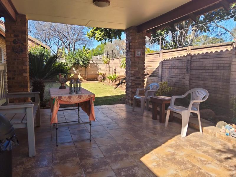 2 Bedroom Property for Sale in Brits North West
